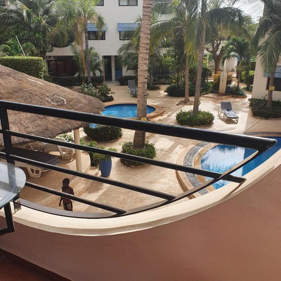 Superbe Appartement Avec Piscine, Proche Centre Ville, Restaurant, Mer Saly Zewnętrze zdjęcie